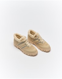 Walnut Melbourne - Naomi Sherpa Boot