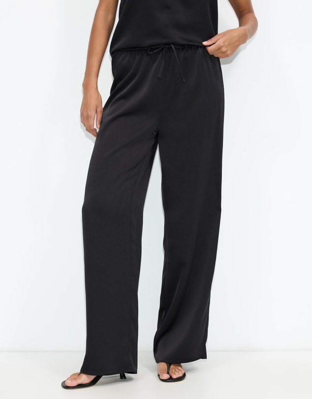 Dazie - Golden Hour Satin Drawstring Pants
