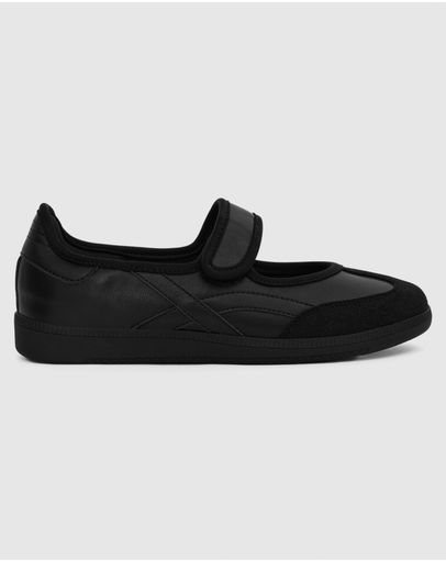 BLACK/BLACK