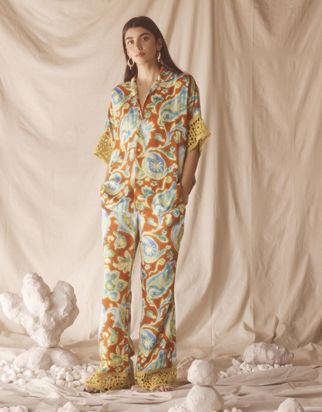 KINGA CSILLA - Brezza Luna Flare