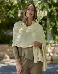 Bamboo Body - Bamboo & Recycled Cashmere Wool Travel Wrap - Vanilla