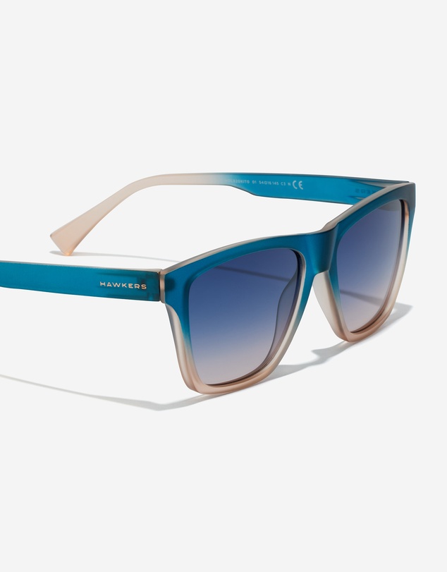 Hawkers Co - HAWKERS - Sunrise Blue To Peach ONE LS  Sunglasses for Men and Women UV400