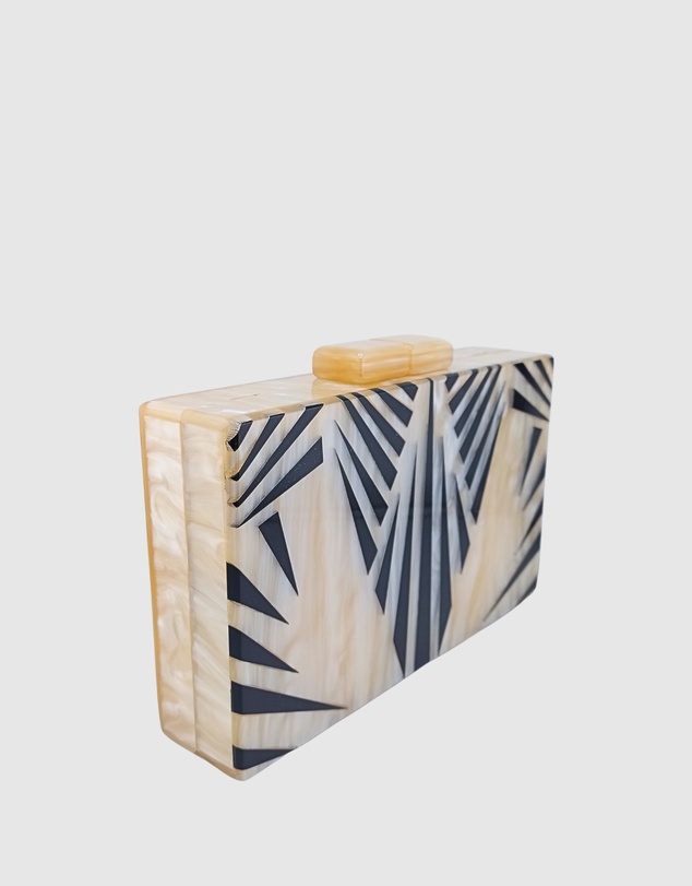 Izoa - Krista Clutch