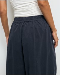 AERE - Cotton Barrel Leg Pants