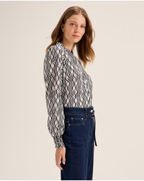 Review - Oxford Shirt
