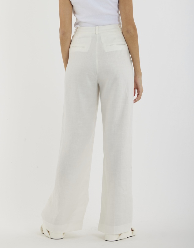 Amelius - Mia Pant
