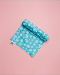 itti bitti - Travel Blanket - Aurora with White