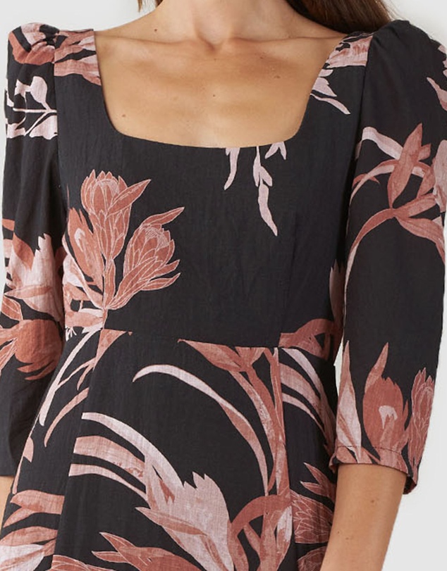 Amelius - Botanica Linen Dress