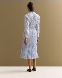 Trenery - Geo Grid Print Pull On Pleated Skirt in Cornflower Blue