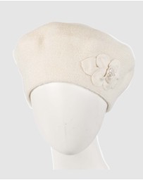 Max Alexander - European Made Cream Soft Wool Beret