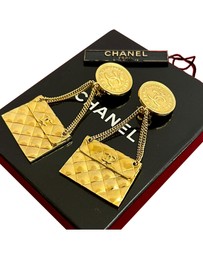 Pre-Loved by Azura Reborn - Pre-Loved CC Gold Plated Classic Quilted Flap Medallion Clip On Earrings