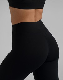Leelo Active - Elevate Scrunch Leggings