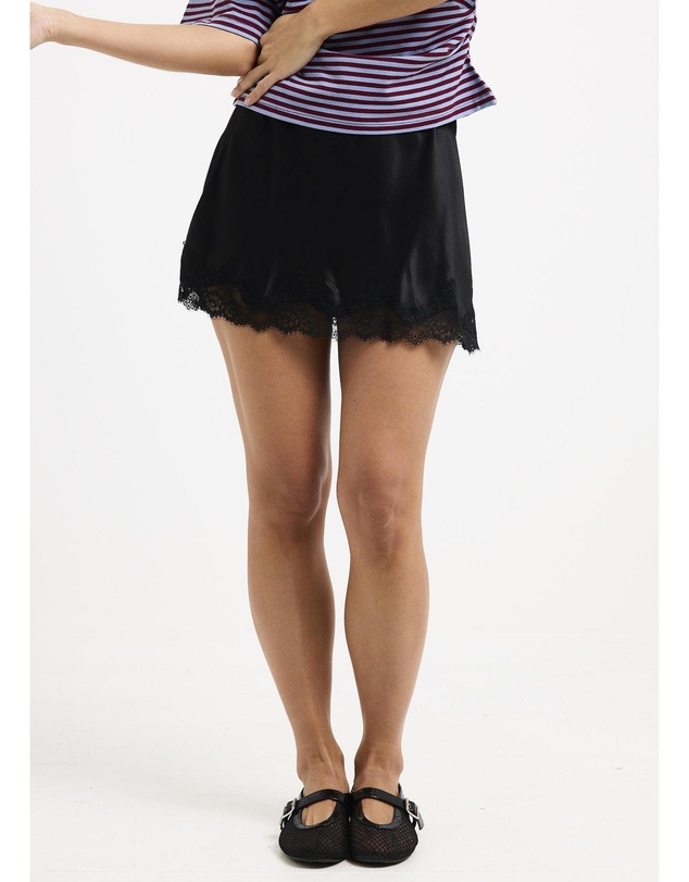 Alice In The Eve - Joy Lace Mini Skirt