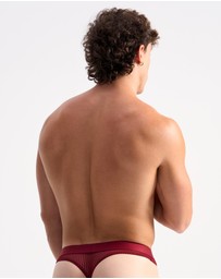 TEAMM8 - Casanova Thong