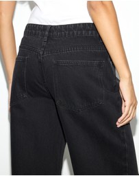 Dazie - Tokyo Mid Rise Relaxed Leg Jeans