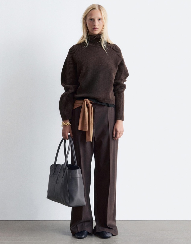 & Other Stories - Boxy Turtleneck Jumper