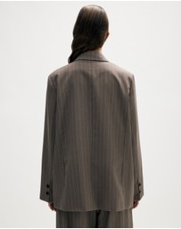 Minima Esenciales - Lior Wool Pinstripe Blazer