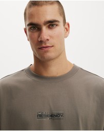 Cotton On - Box Fit Text T-Shirt