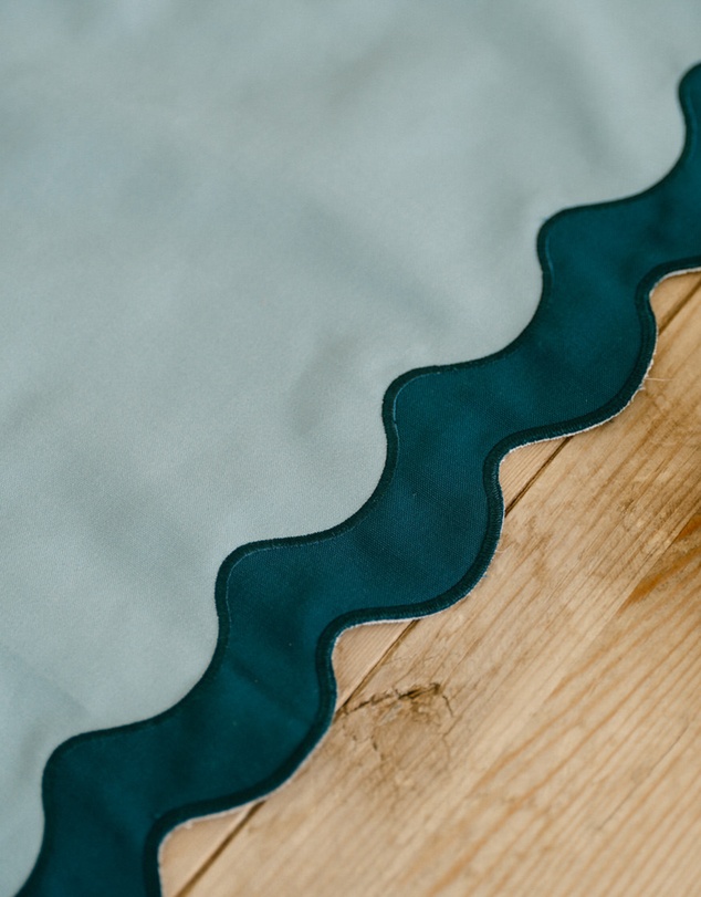 Business & Pleasure Co. - The Table Runner