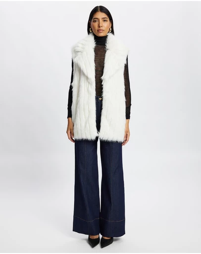 Honey and Beau - Farrah Faux Fur Vest