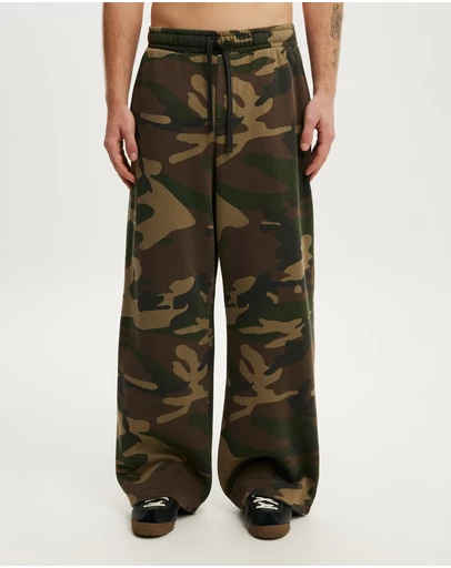 Cotton On - Super Baggy Track Pant