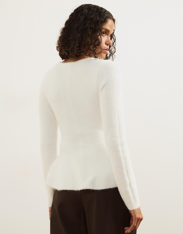 Atmos&Here - Ivy Boat Neck LS Peplum Knit Top