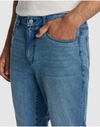 yd. - Duke Slim Jean