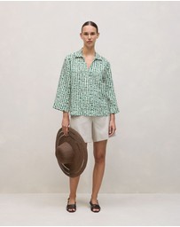 Trenery - Brush Spot Linen Popover Shirt in True Green