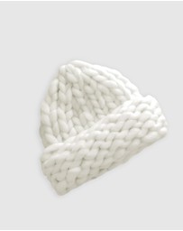 Belle & Bloom - Snowflake Hand Knitted Beanie