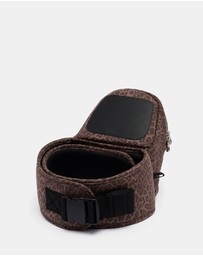 portier - The Brio Belt Toddler Carrier - Leopard