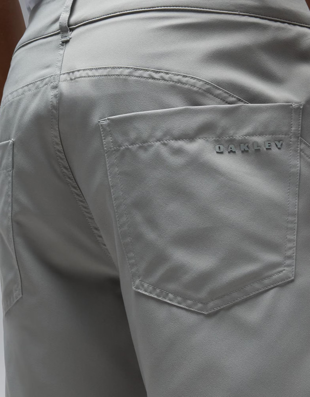 Oakley - Baseline Hybrid 18-Inch Shorts