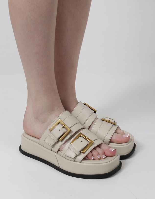 Beau Coops - Mera Slide Flatforms