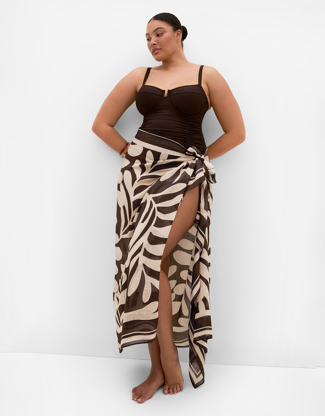 City Chic - Plus size Taranto Print Sarong - chocolate