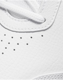 Nike - Varsity Leather Grade School