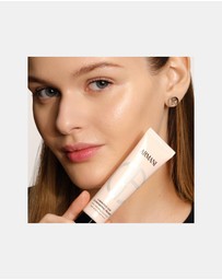 Giorgio Armani - Luminous Silk Hydrating Primer