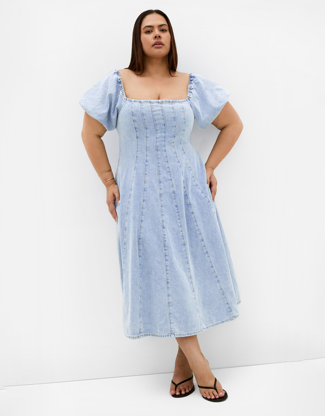 City Chic - Plus size Lulu Short Sleeve Denim Midi Dress - light wash