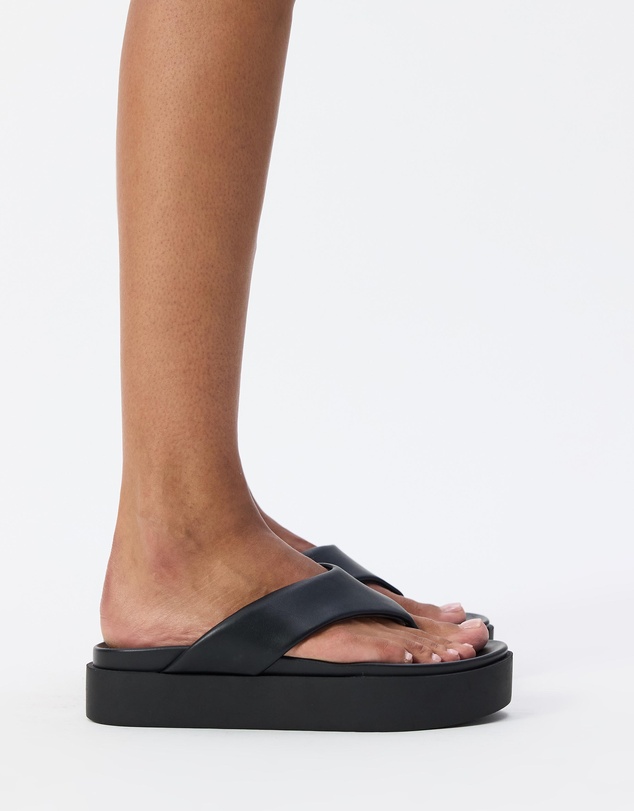 Dazie - Lucy Platform Thongs