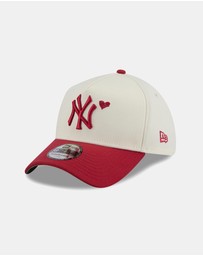 New Era - Heart Sketch 39THIRTY A-Frame New York Yankees Cap