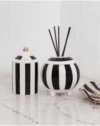 Moss St Fragrances - Jasmine, Amber & Saffron Ceramic Candle 360g