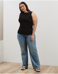 Atmos&Here Curvy - Sara Side Split Scoop Top