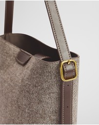 Country Road - Structured Bucket Bag