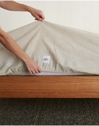Sheet Society - Eve Linen Fitted Sheet Set