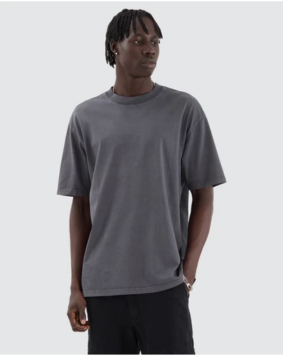 Kiss Chacey - Gillette Heavy Crop Tee