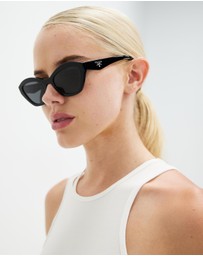 Prada - PR A02S
