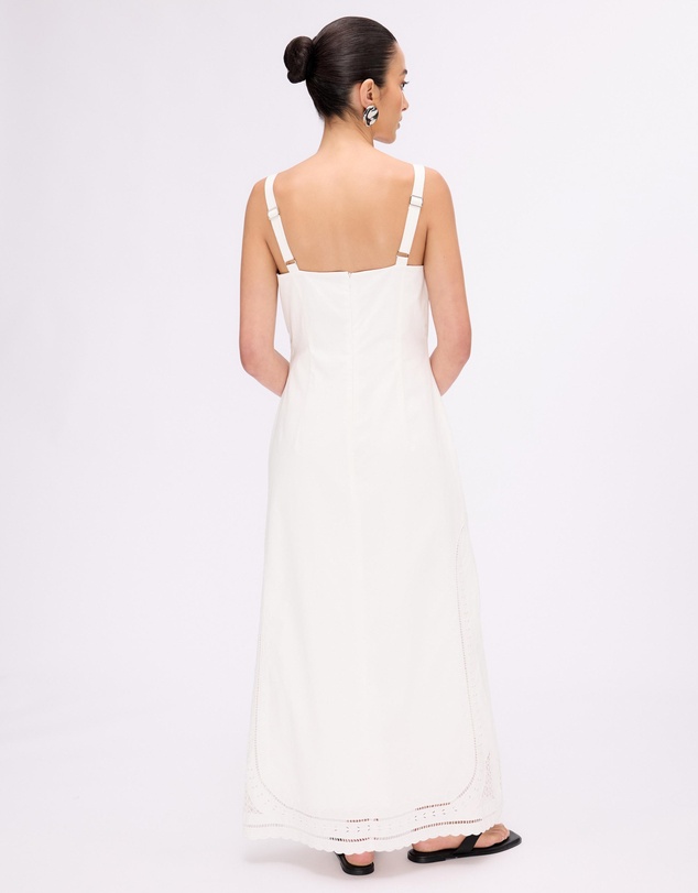 Minima Esenciales - Daphne Embroidered Midi Dress
