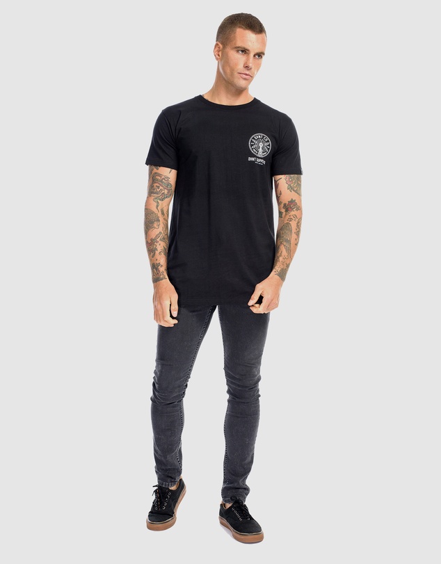 DVNT - Radio Revolt Tee