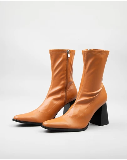 RAID - Whisper Block heeled ankle boots in tan