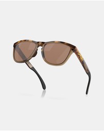 Oakley - Frogskins Range
