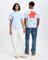 Doucette - Red Flower Trim Tee