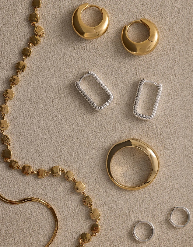 Kirstin Ash - Within Motion Ring